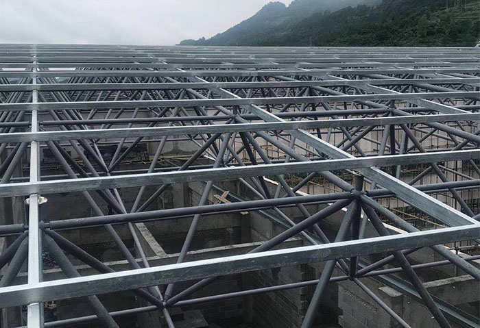 南开仁怀冠英学校艺体楼网架
