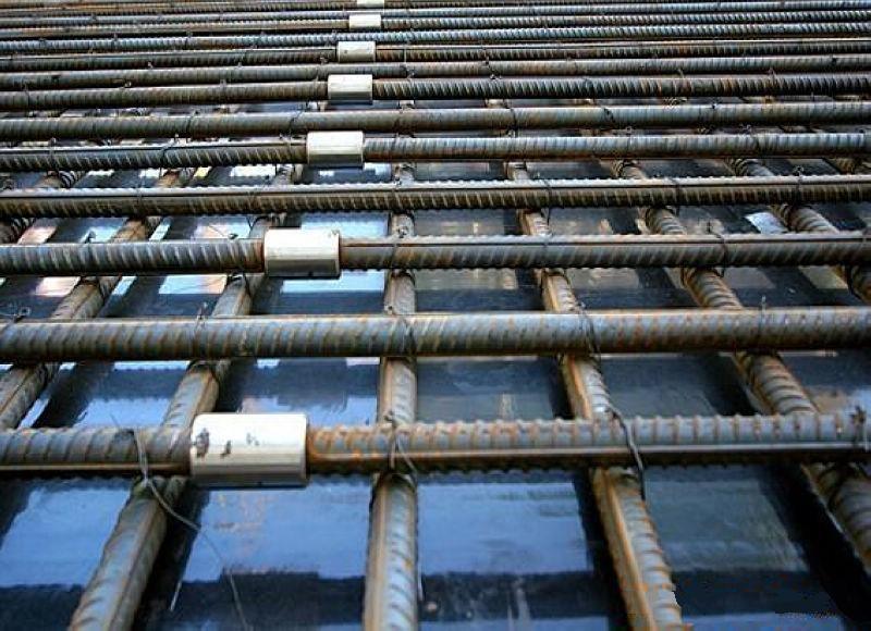 南开为什么建楼房时，要在钢筋上加一排小圆环？原来作用这么大